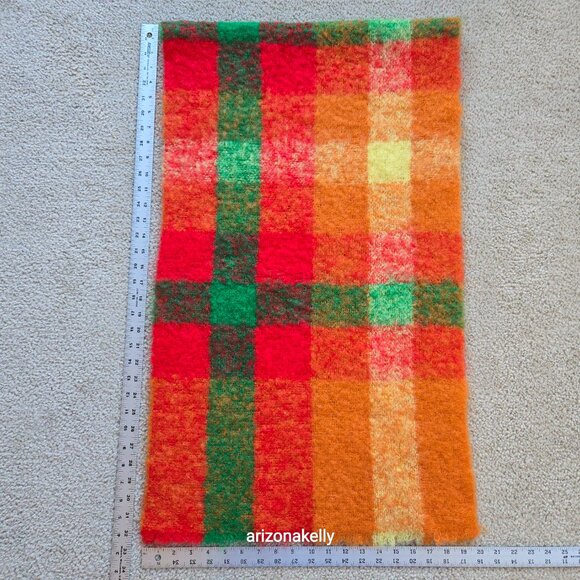 Vibrant Mohair/Wool Scarf Red Green Orange Yellow - Picture 5 of 10